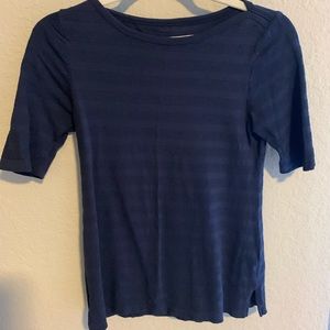 Navy blue quarter sleeve shirt